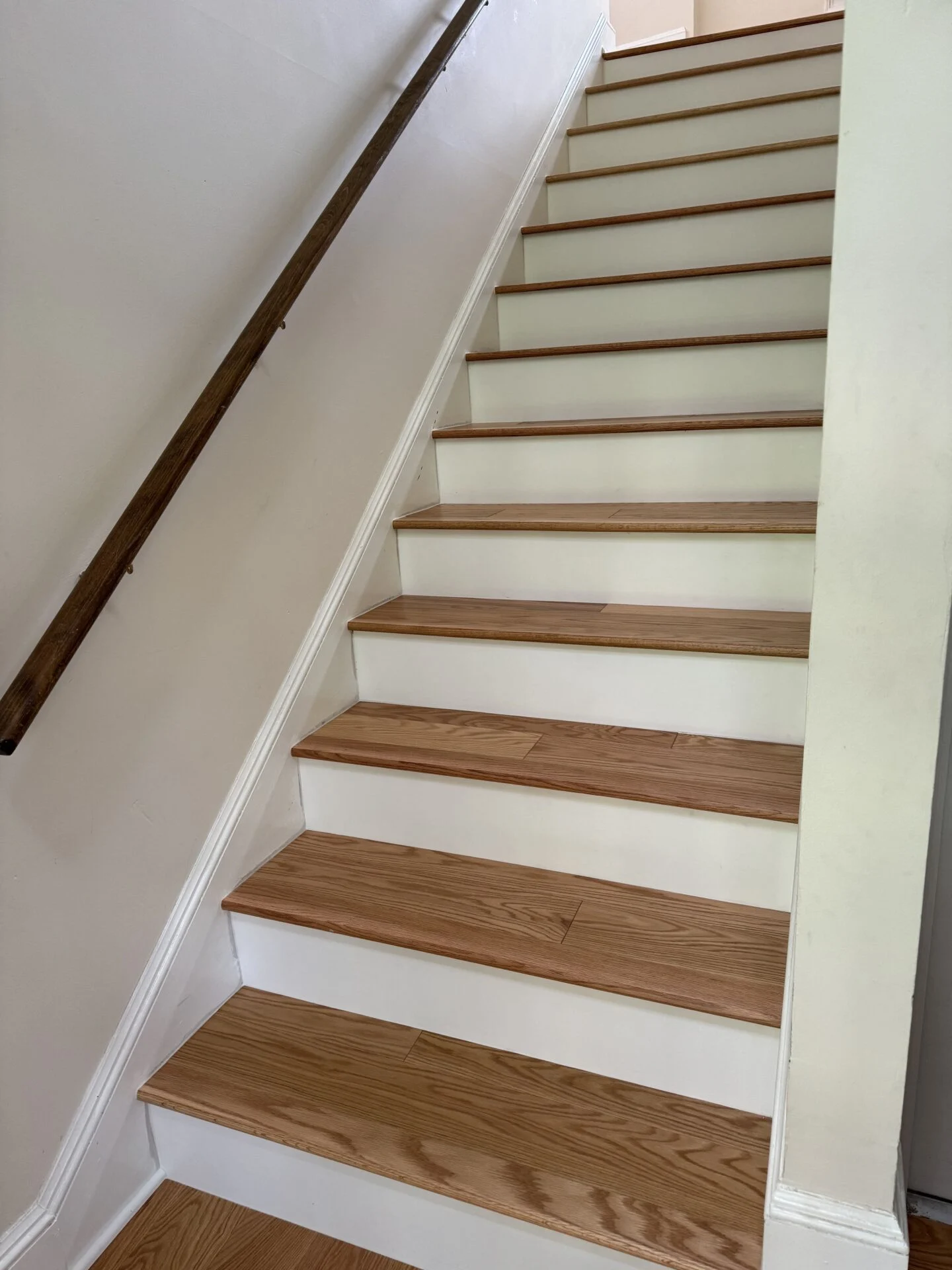 New vinyl plank floor installation by Davana Floors in Palm Harbor, Florida